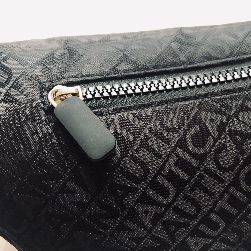 Nautica Waist Belt/Fanny Pack in Signature Logo Fabric Design. Perfect Size. New - Picture 6 of 8
